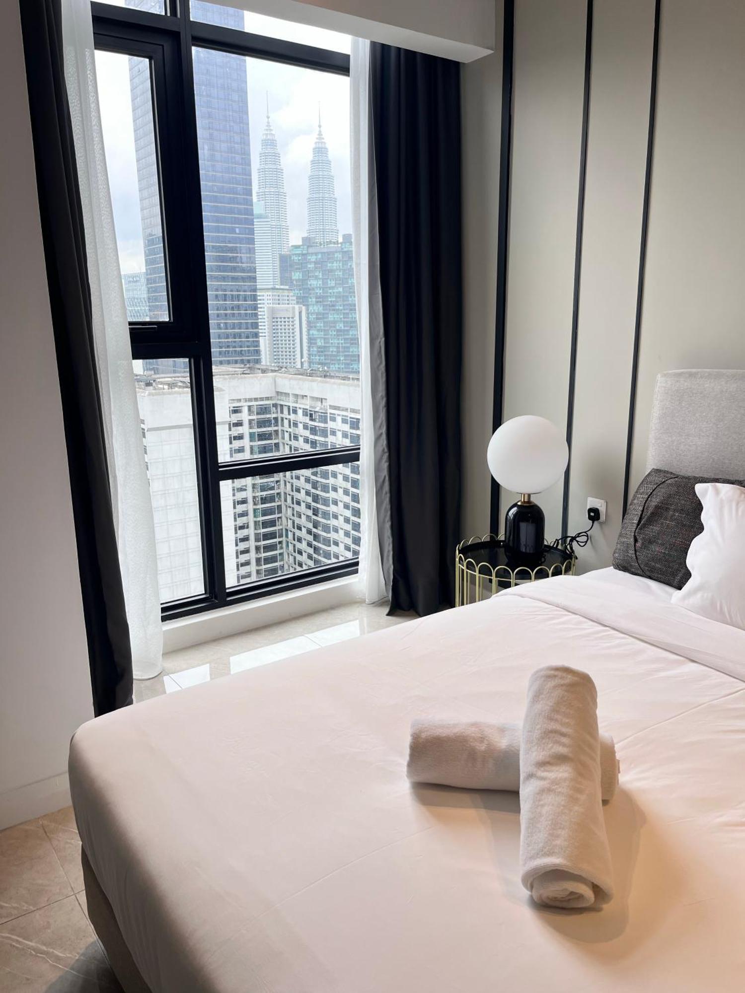 Axon Residence At Pavilion Klcc Kl Tower View By Kimiro Kuala Lumpur Ngoại thất bức ảnh